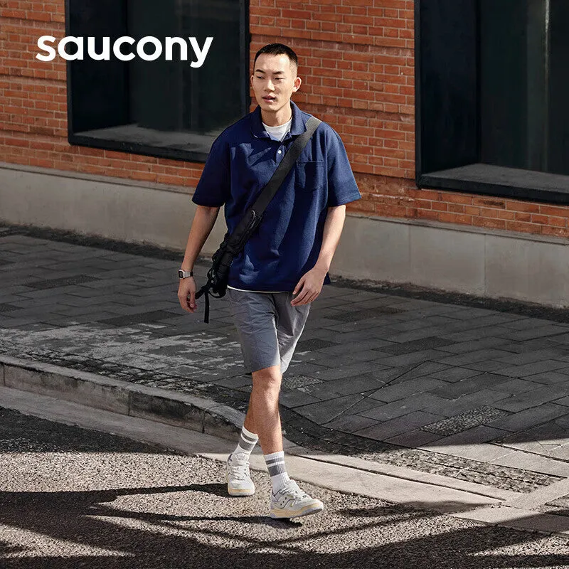Classic unisex sneakers Saucony Cross 90 PRM for sports and leisure, gray / white